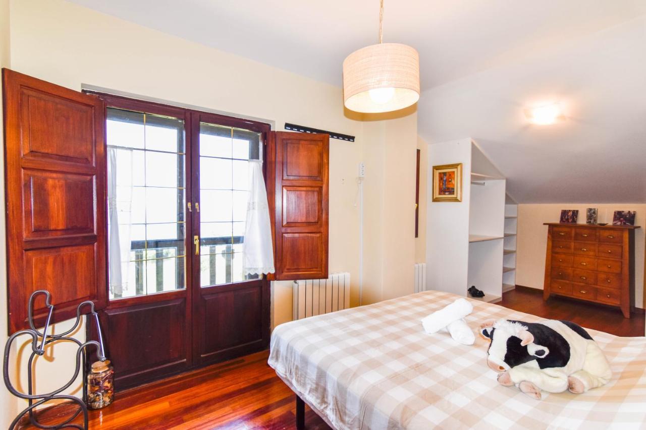 Encantadora Casa Con Espectaculares Vistas Ajo Bagian luar foto